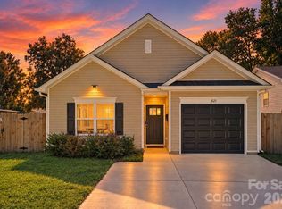 521 Porter St, Charlotte, NC 28208