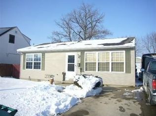 27 Powell Ave, Fairborn, OH 45324