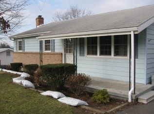 11 Old Orchard Rd, Milton, PA 17847