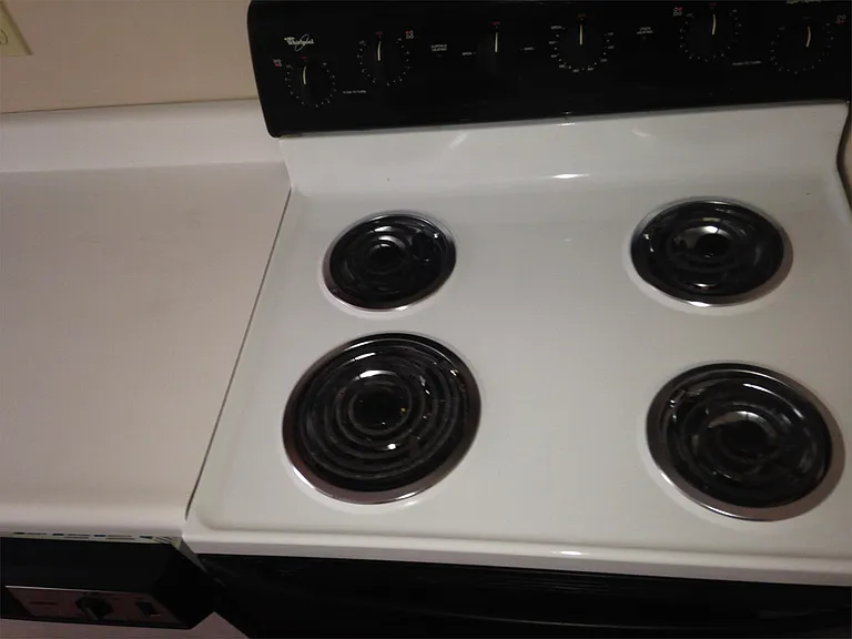 1407 Glenwood St #5 — Photo 8
