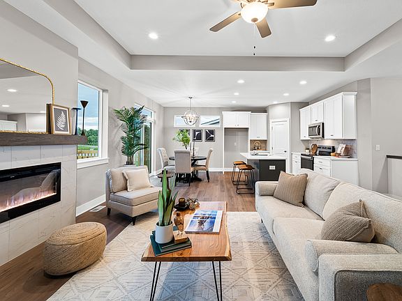 7th image of this home
