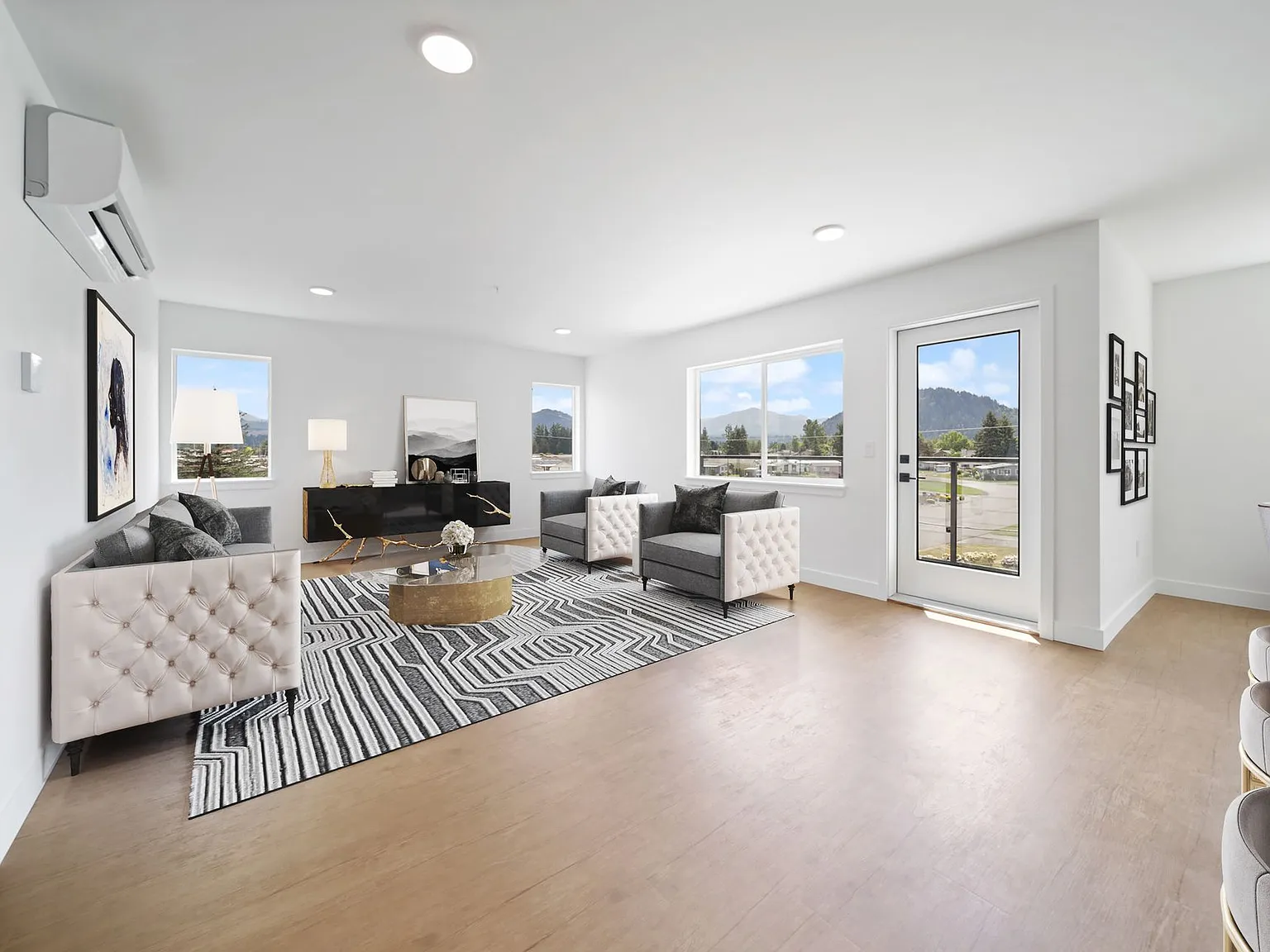 Traverse Apartments — Photo 3