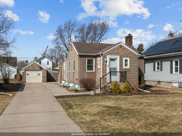 571 Grove St, Neenah, WI 54956