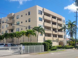 7125 Bay Dr APT 302, Miami Beach, FL 33141