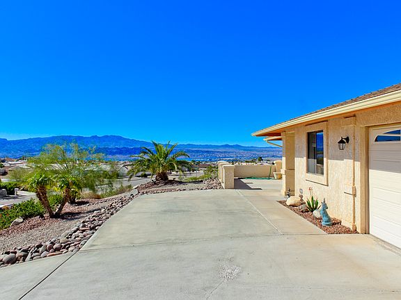 3rd image of 3235 Palo Verde Blvd S
