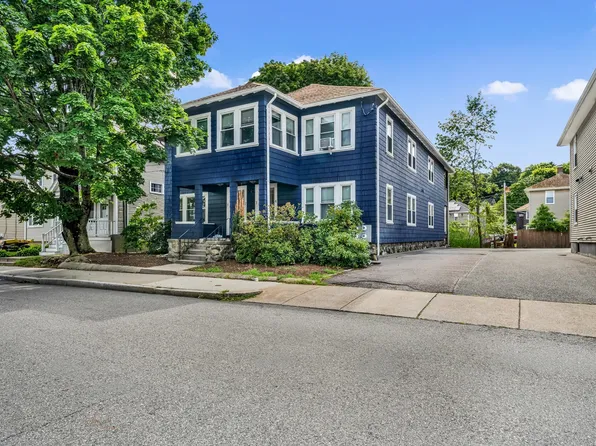 32 Eddy St Unit 1, Waltham, MA 02453