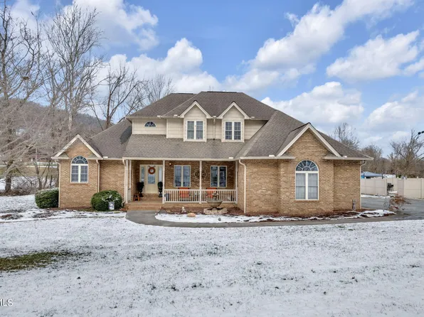 107 Clearwater Dr, Unicoi, TN 37692