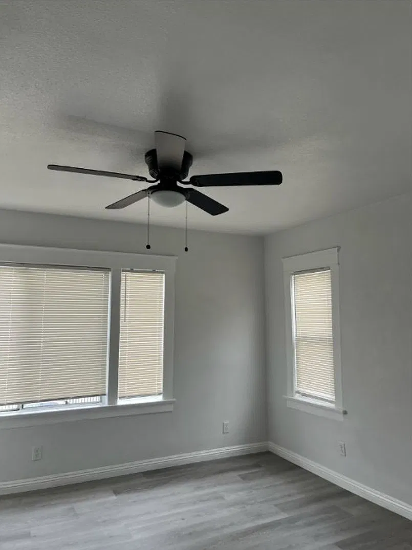 1430 Cherry Ave — Photo 4