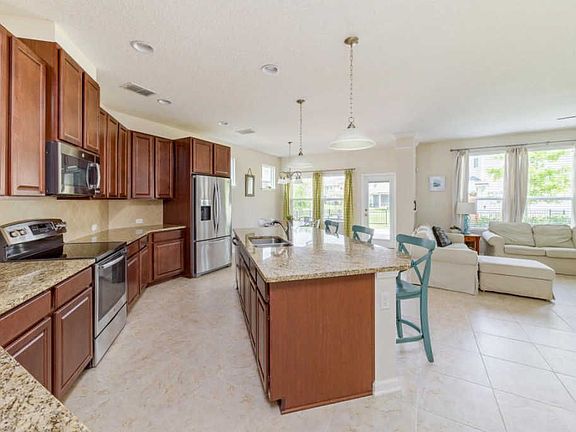 4th image of 443 Sanctuary Dr