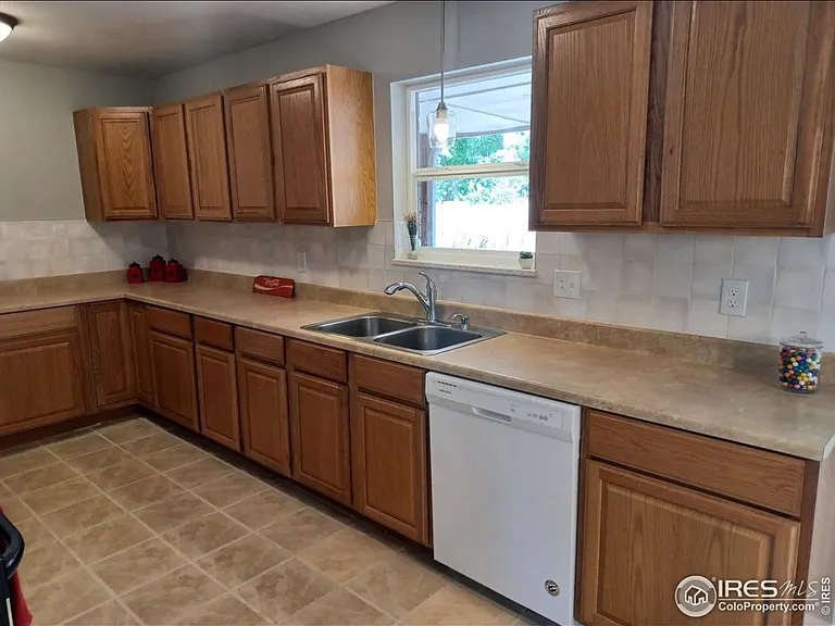 512 Alpine St #1 — Photo 5