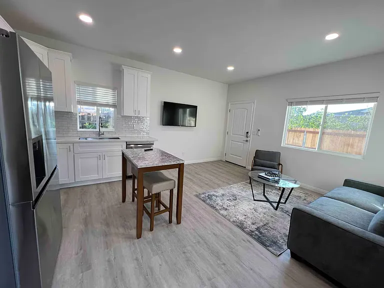 9713 Murray Dr — Photo 9