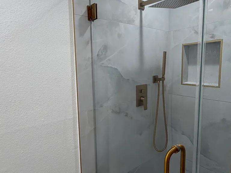 10331 Lindley Ave #209 — Photo 22