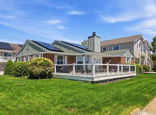 6106 Pacific Ave, Wildwood Crest, NJ 08260