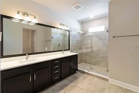 5550 Spanish Moss Cv — Photo 9