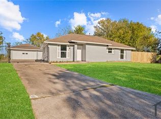 10558 Pleasanton Dr, Houston, TX 77038