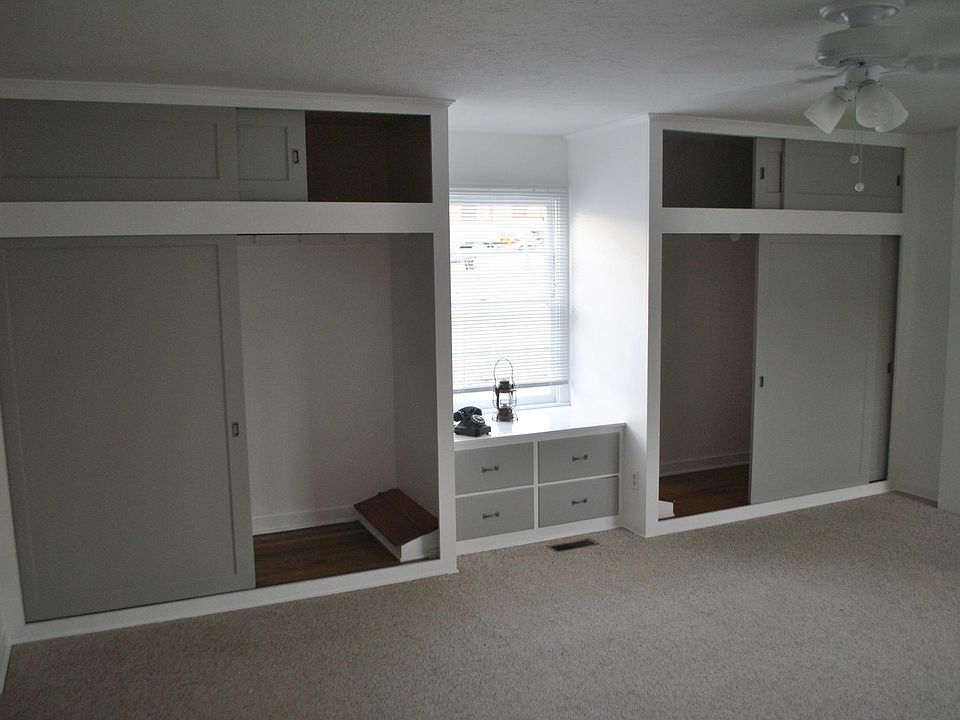 Lots of closet storage