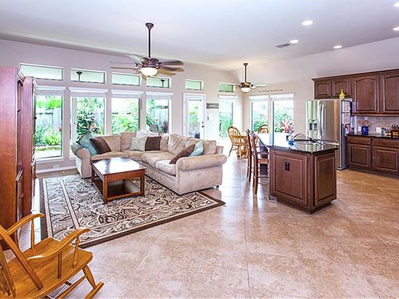 5th image of 3031 Spring Hill Ln