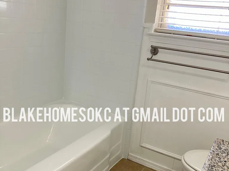 2715 Tottingham Rd — Photo 10