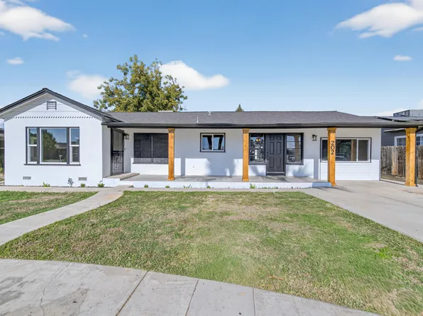 202 W Gail Avenue, Tulare, CA 93274