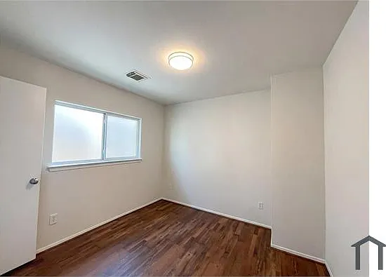 6434 Provident Green Dr — Photo 13