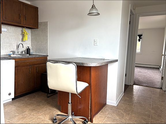 5th image of 1301 Ransom Rd APT 8