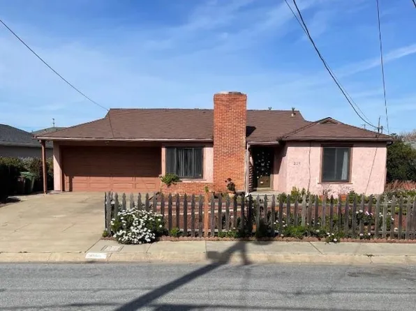 225 Lerwick Dr, Monterey, CA 93940
