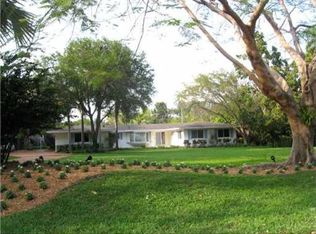 6445 SW 94th St, Pinecrest, FL 33156