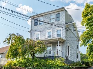 93 Prospect St, Dover, NJ 07801