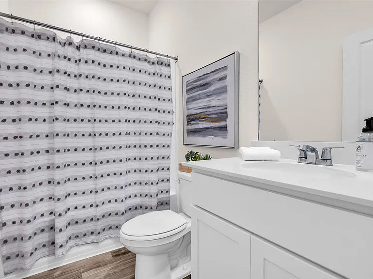 18669 Shauna Danielle Dr — Photo 16