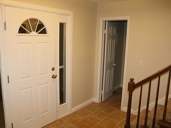 3rd image of 8732 Eastfield Ct NW