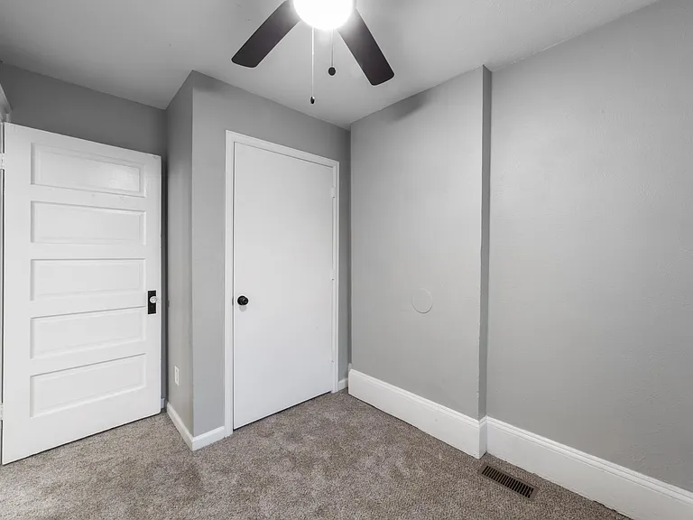 Third bedroom's closet