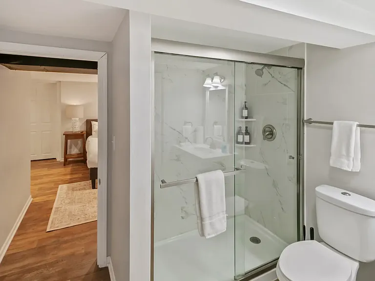 225 W Park Ave #1 — Photo 35
