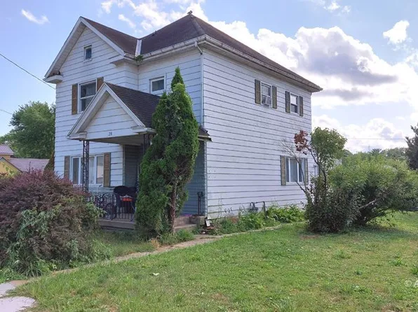 28 Converse St, Chauncey, OH 45719