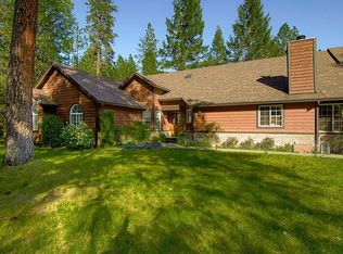 4801 Azalea Dr, Grants Pass, OR 97526