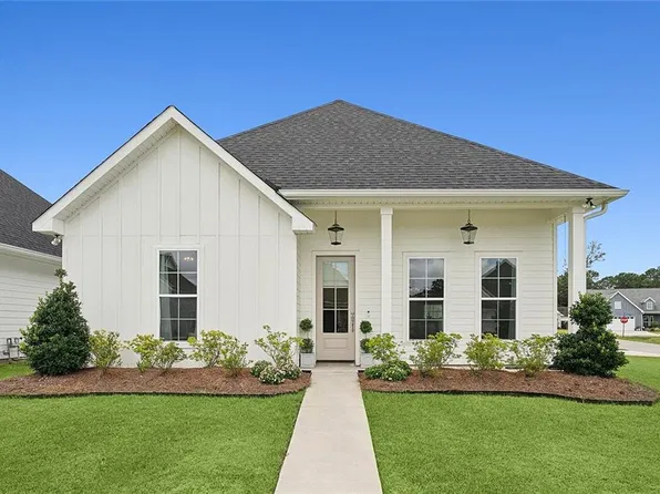 2020 Begue Ln, Covington, LA 70433