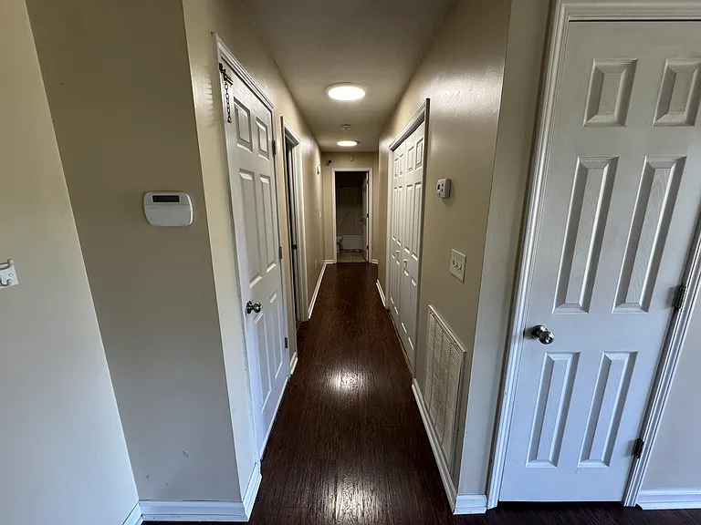 6832 Greenbrook Dr — Photo 8