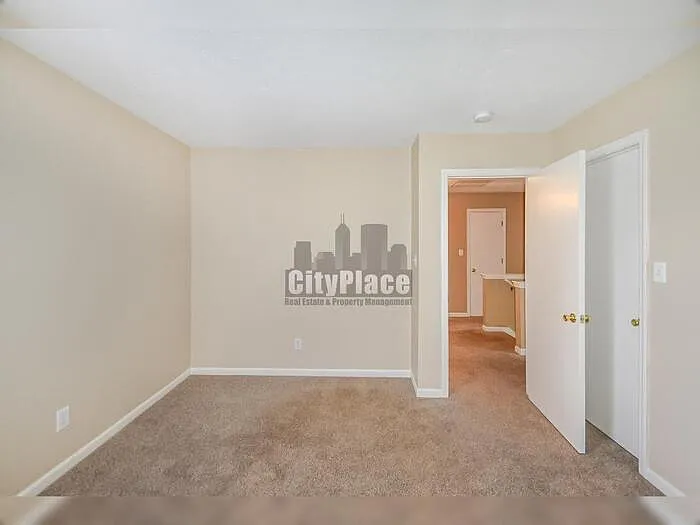 4324 Blue Spruce Ct — Photo 18