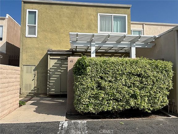5th image of 10746 Knott Ave