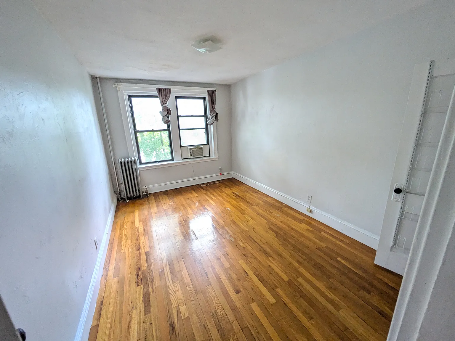 1 bed, 444 sqft, $2,400 — Photo 3