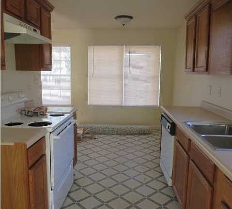 5th image of 5404 Bellefield Dr N