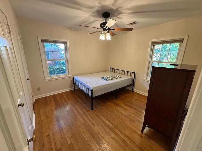 662 Medlock Rd — Photo 8