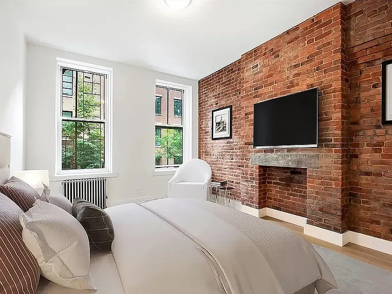 77 Sullivan St #1 — Photo 6