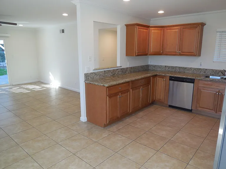 1356 El Lugar St — Photo 3