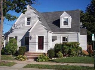 400 Center St, Wood Ridge, NJ 07075