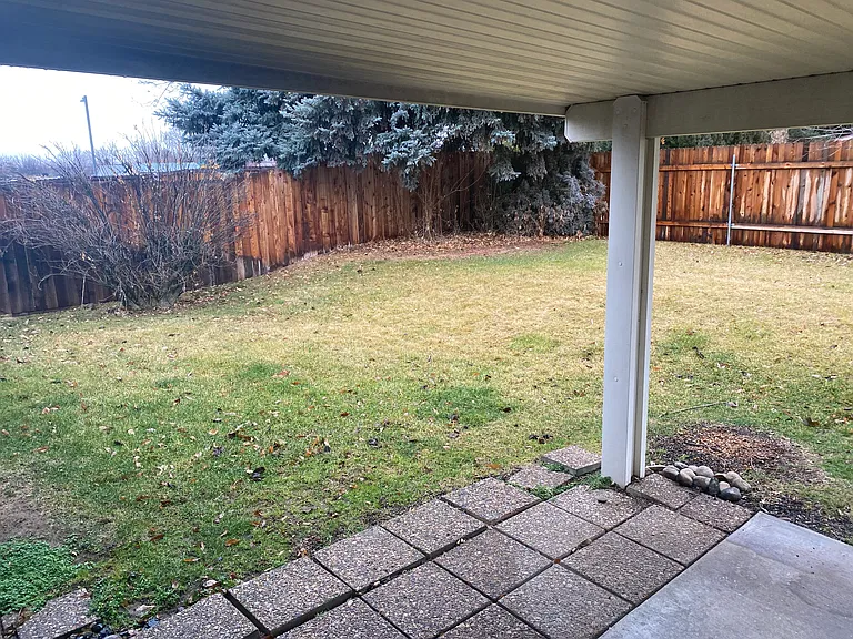 1856 N Pilgrim Ave — Photo 18