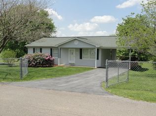 205 Riley Dr, Chilhowie, VA 24319