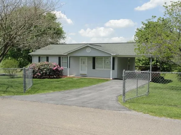 205 Riley Dr, Chilhowie, VA 24319