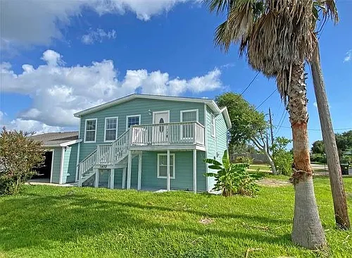 1402 Avenue K Photo 1