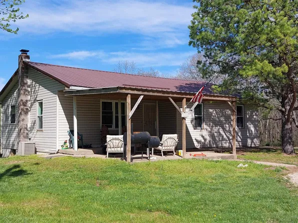 21260 135th Hwy, Stover, MO 65078