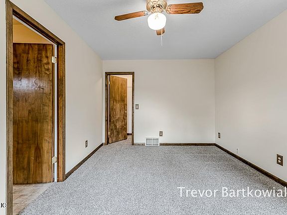 5th image of 2232 Allenwood Ct